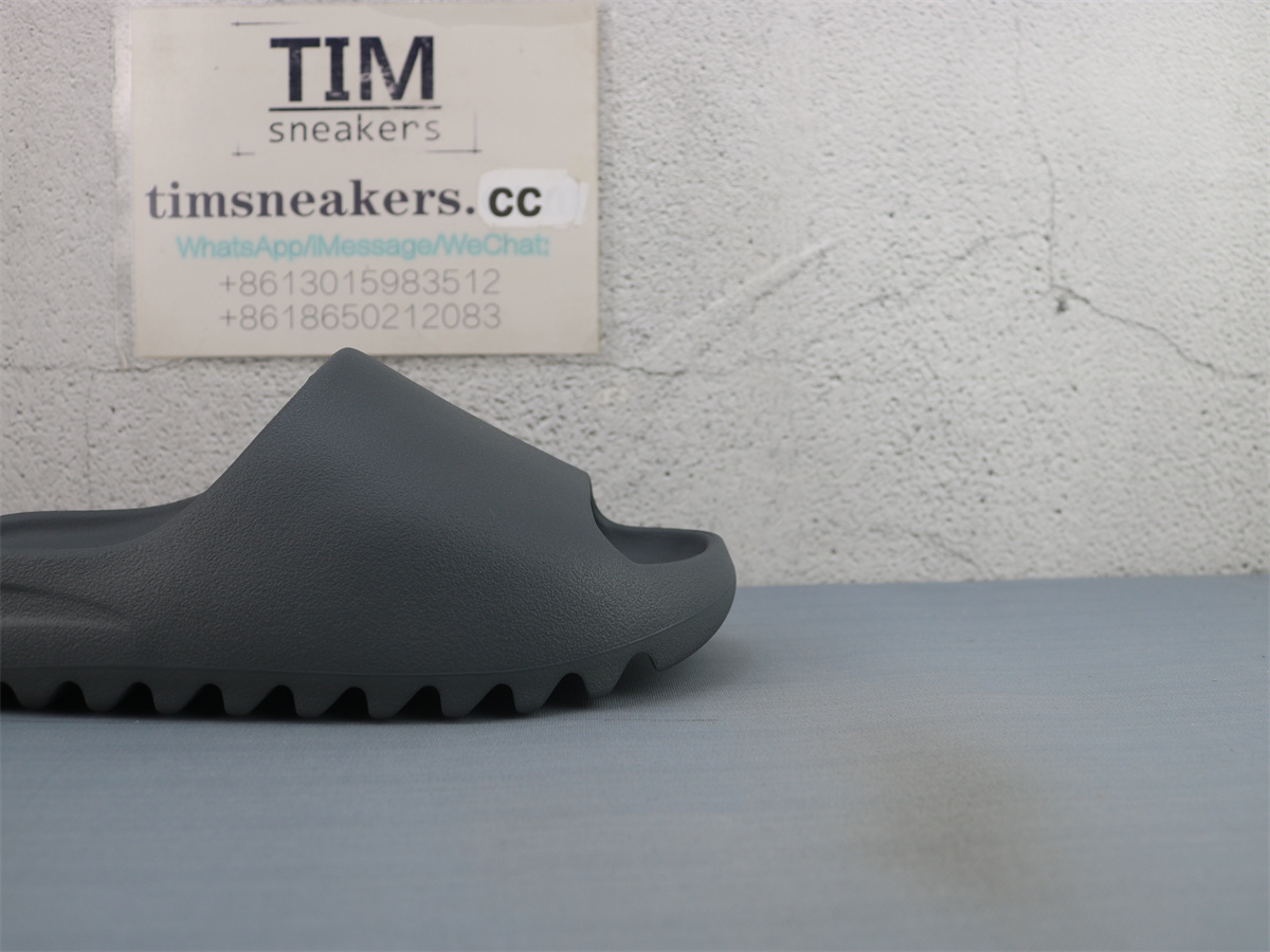 Free Shipping Yeezy Slide Slate Grey ID2350